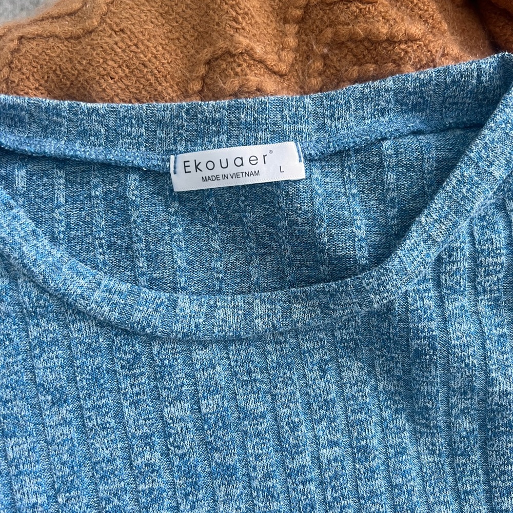 Blue Ribbed Knit Lounge Set - Picture 2 of 2